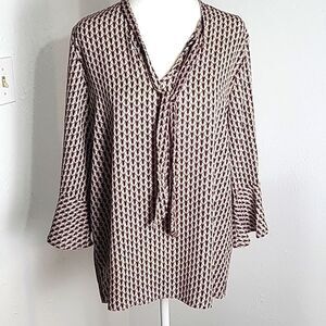 Les Ami Blouse, Bell Sleeves, V-neck w/Tie, Brown, Pink, White Print, Size Large